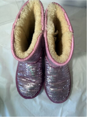 GIRLS UGG AUSTRALIA PINK SEQUIN WINTER BOOTS SHEEPSKIN LINED SPARKLE US 3/UK 2